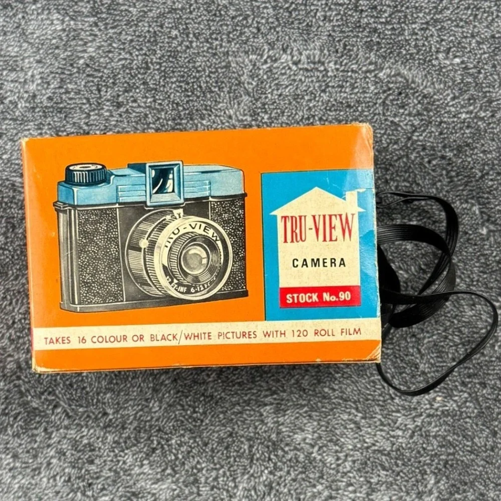 Vintage Tru-View Stock No. 90 Toy Camera 120 Roll Film Blue Black with Box